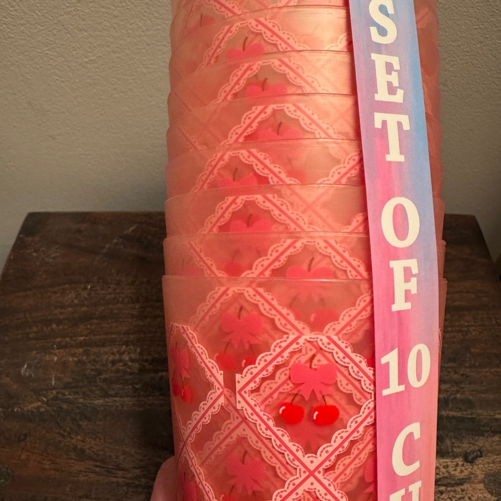 Set of 10 Pink bow and cherry plastic cups